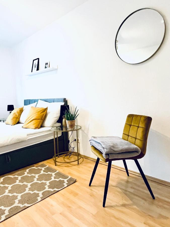 Modernes 3 Zimmer Apartment - Luise- Mit Wlan, Balkon Und Smart-Tv In City-Nahe! Ερφούρτη Εξωτερικό φωτογραφία