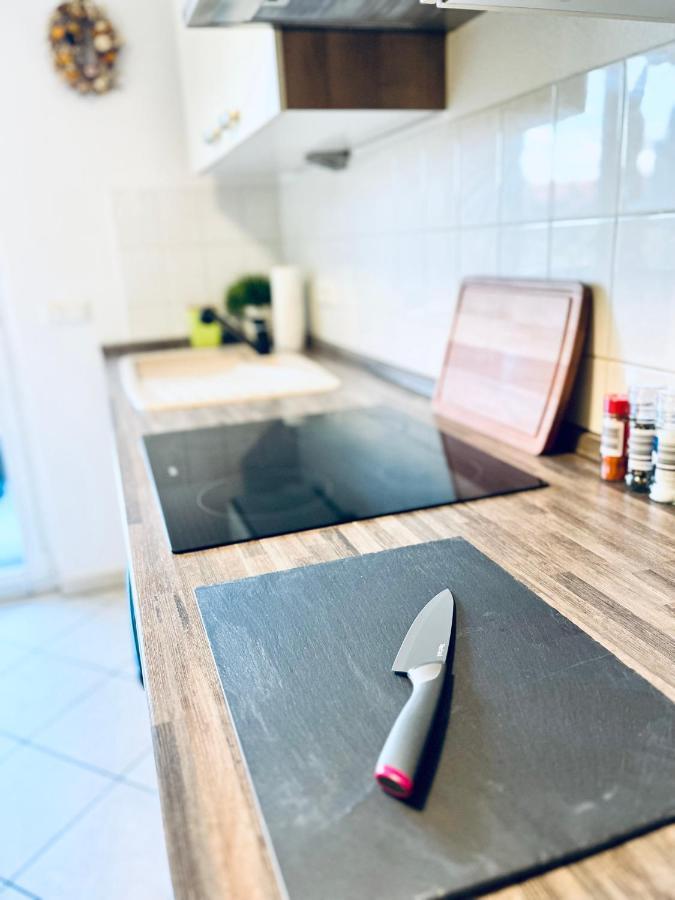 Modernes 3 Zimmer Apartment - Luise- Mit Wlan, Balkon Und Smart-Tv In City-Nahe! Ερφούρτη Εξωτερικό φωτογραφία
